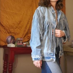 🌿Free People Denim Fringe jacket🌿